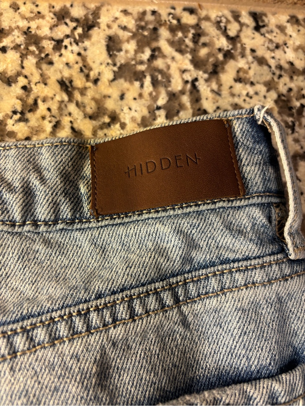 Hidden Logan Distressed Dad Jeans - Picture 7 of 7
